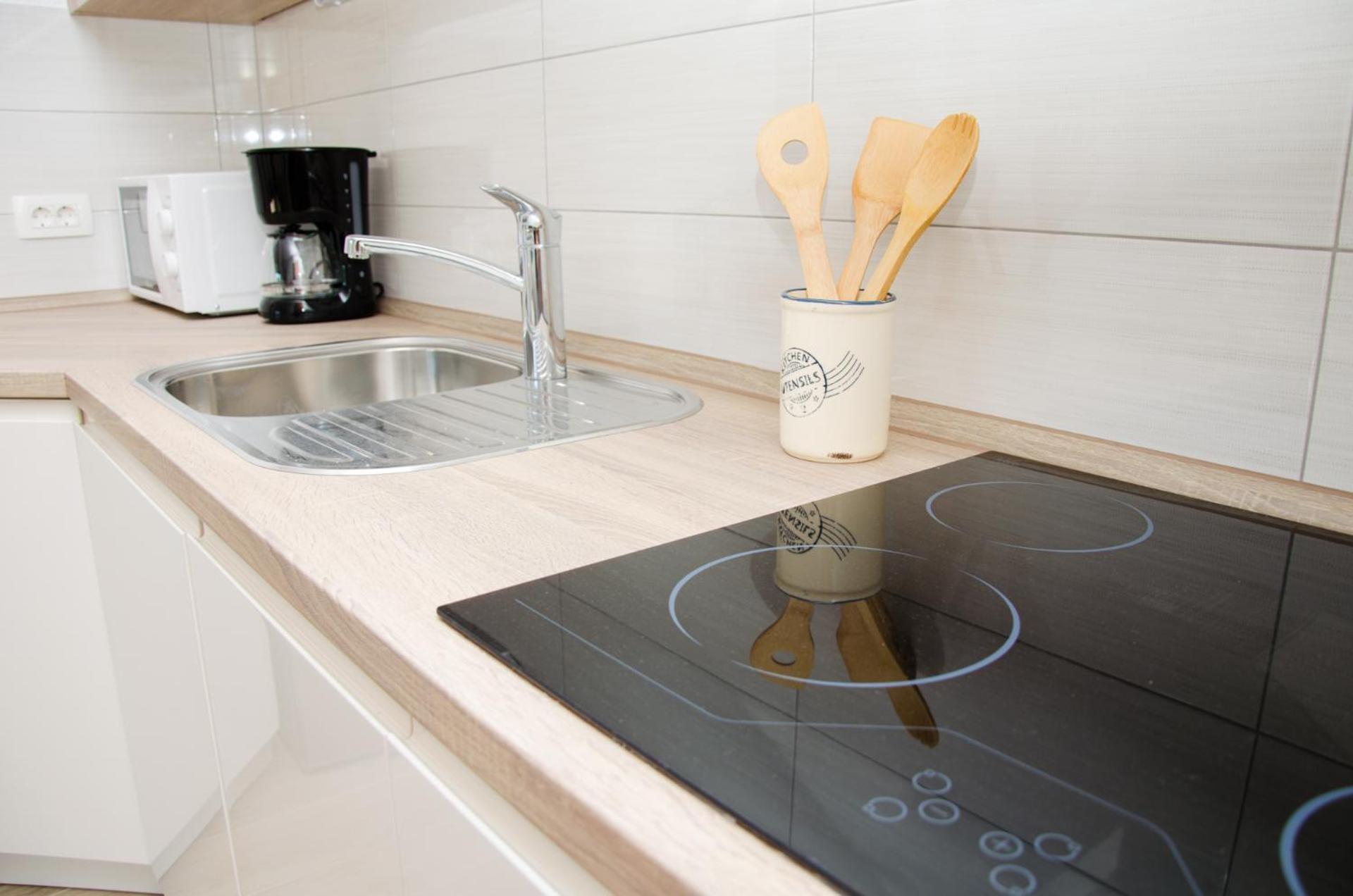 Guesthouse Ruza - Apartments Сень Экстерьер фото